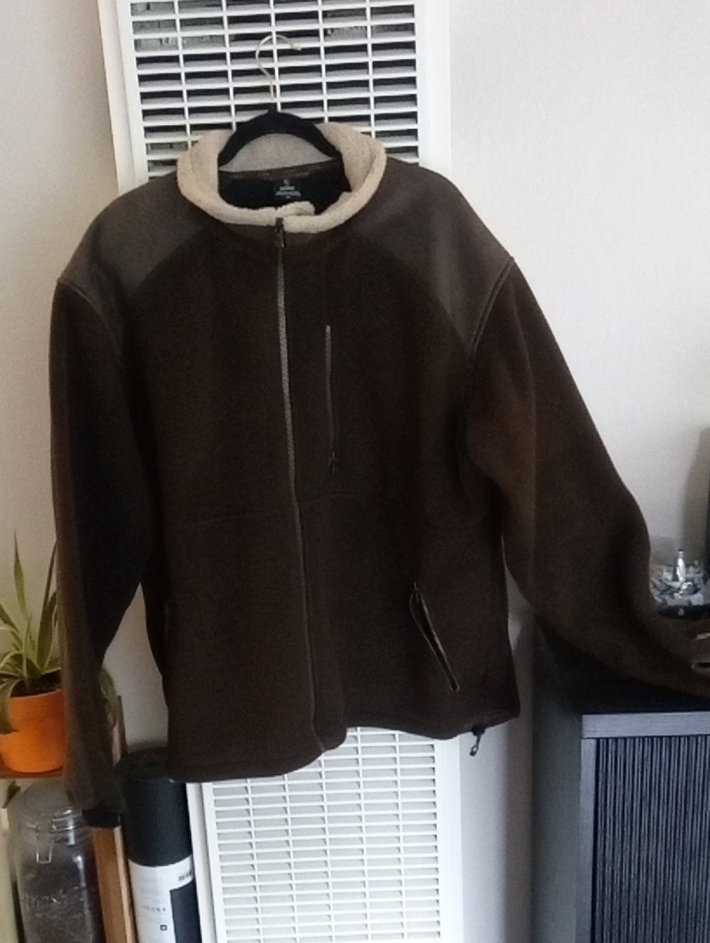 Kuhl Alpenworks Men's Brown Fleece Performance Jacket with Cream Collar